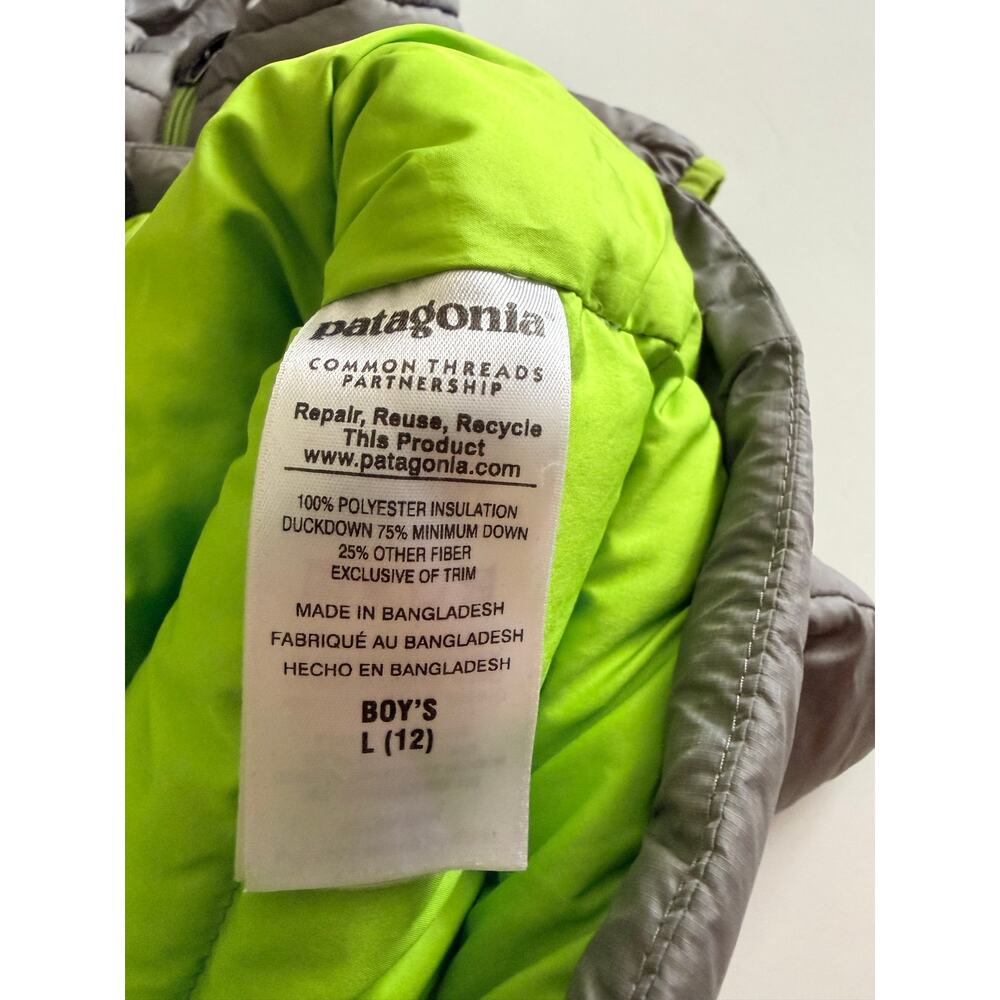 Patagonia Boys' Large Down Sweater Vest - Gray & Green - Picture 8 of 8